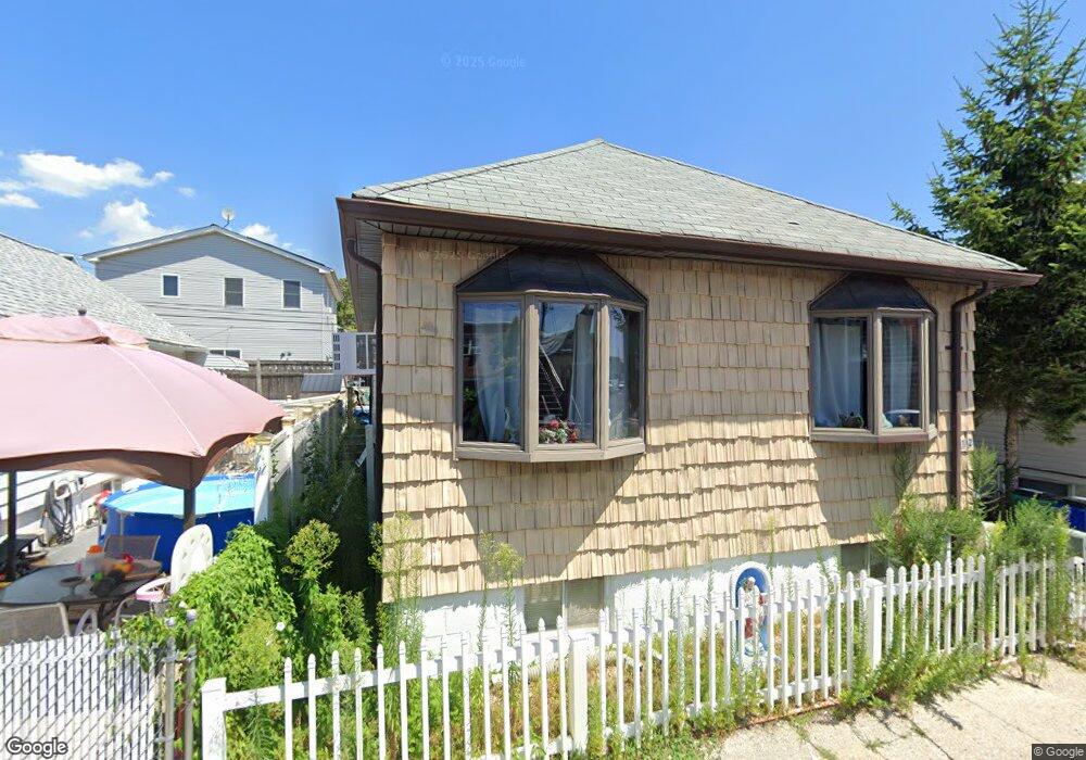 112 Bevy Ct, Brooklyn, NY 11229 - photo 1