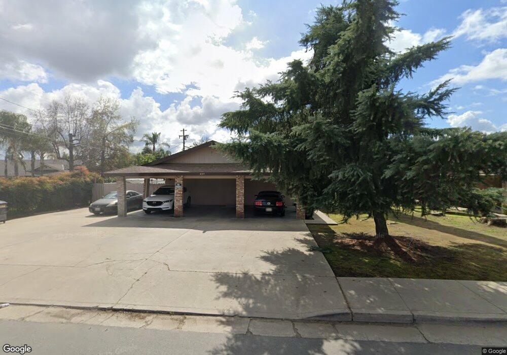 497 W Henderson Ave, Porterville, CA 93257 - photo 1