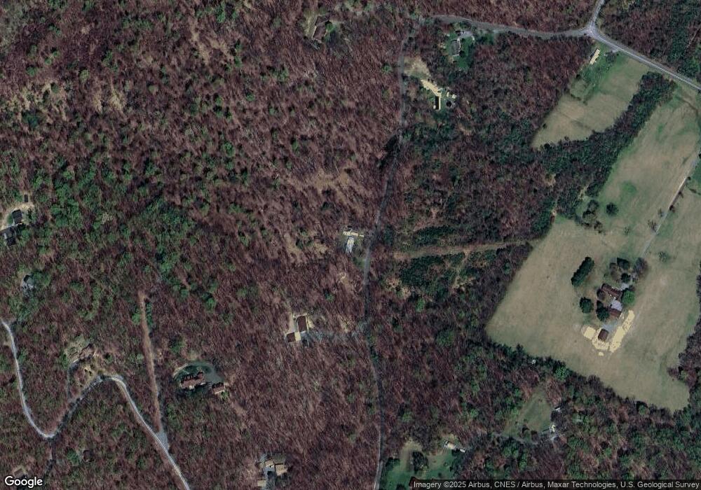 2135 Rock Gap Rd, Berkeley Springs, WV 25411 - photo 1