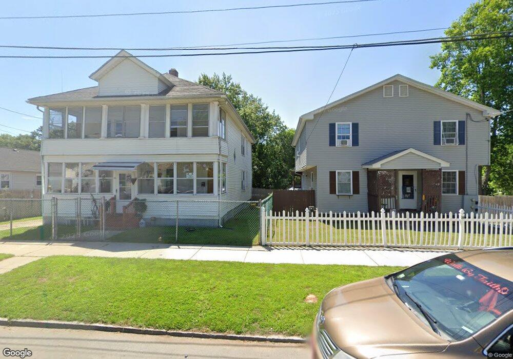 24-26 Beauregard St, Springfield, MA 01151 - photo 1