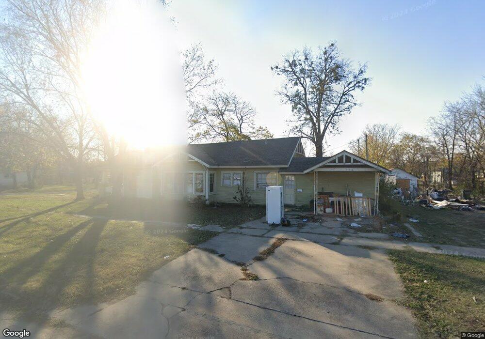 311 N 11th St, Henryetta, OK 74437 - photo 1