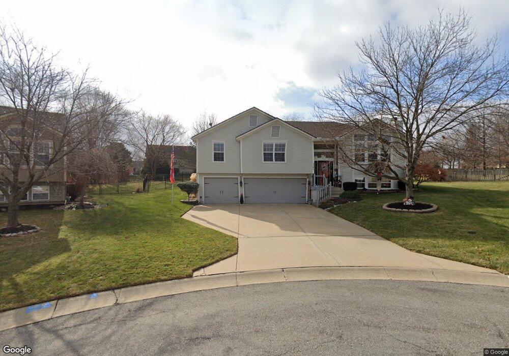 1705 Trevor Ct, Raymore, MO 64083 - photo 1