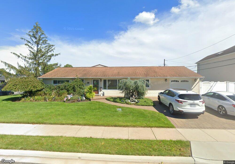 42 Arbor Rd, Syosset, NY 11791 - photo 1