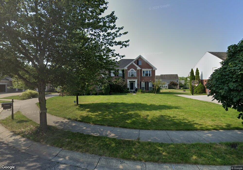 11633 Cannington Cir, Fishers, IN 46037 - photo 1