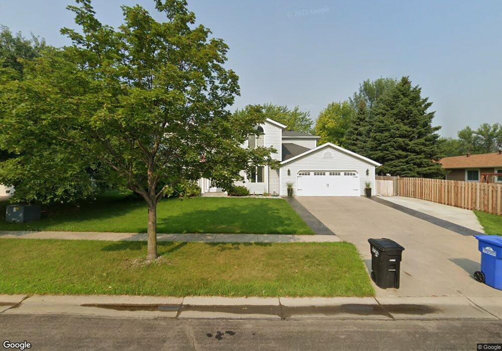 3114 Maple St N, Fargo, ND 58102 - photo 1
