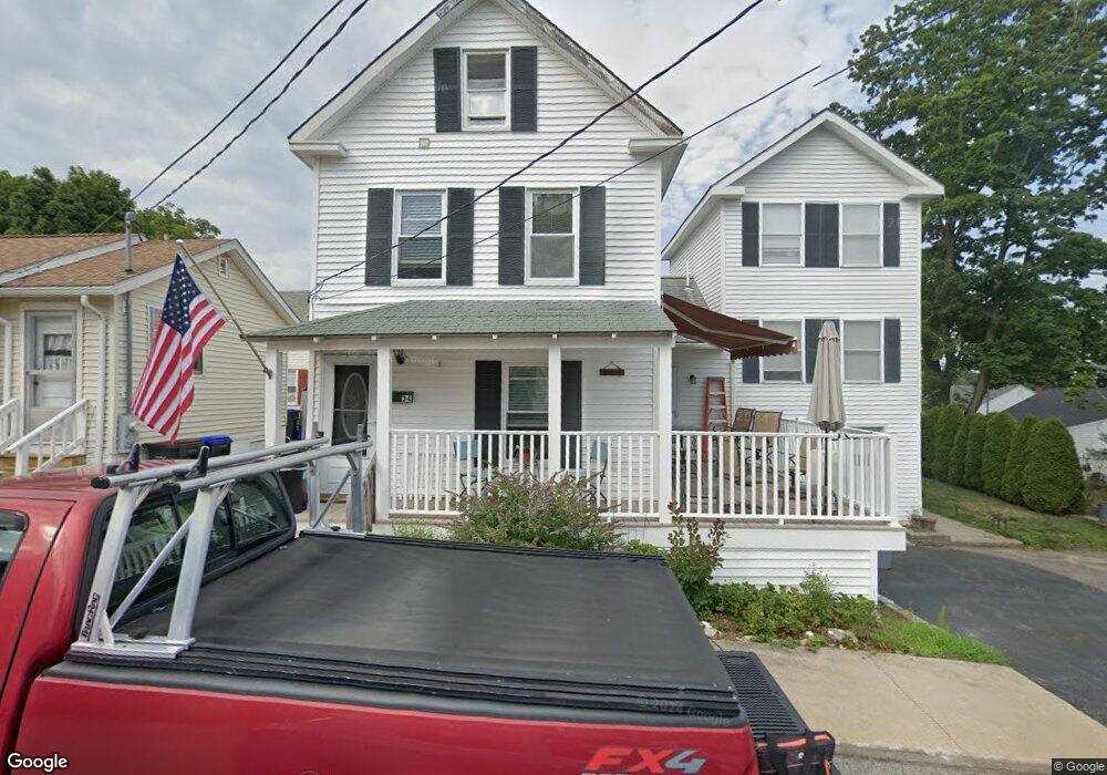 34 Highland Ave, Old Orchard Beach, ME 04064 - photo 1