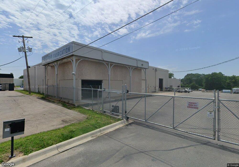 3209 SW Topeka Blvd, Topeka, KS 66611 - photo 1