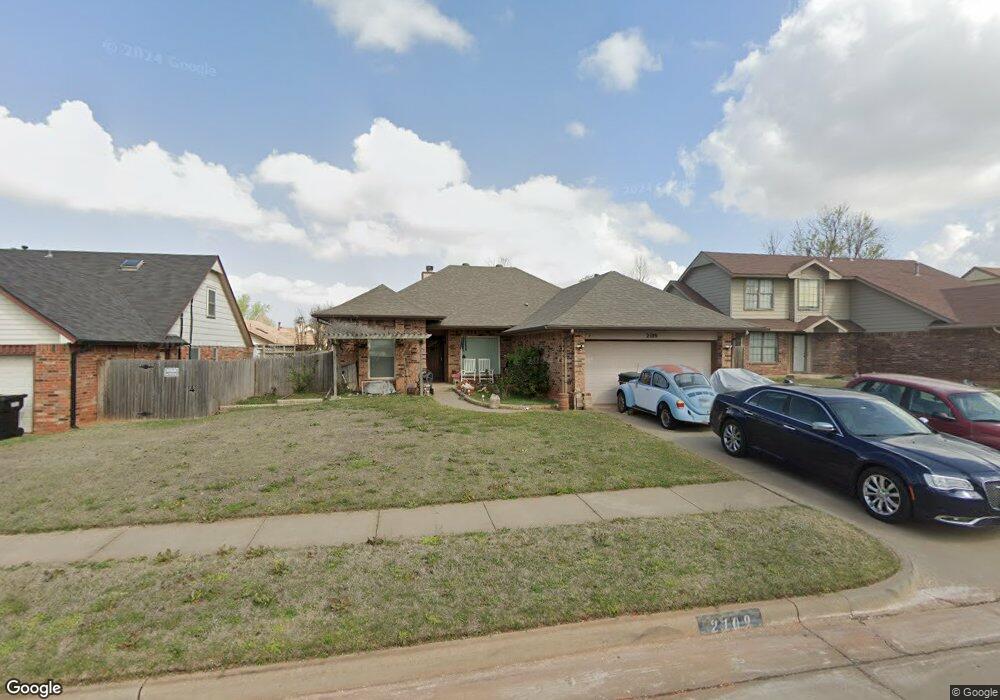 2109 NE 10th St, Moore, OK 73160 - photo 1