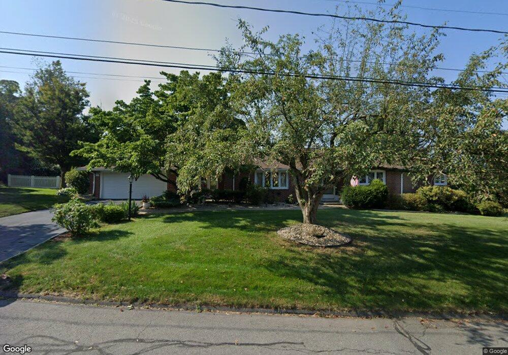 25 Spier Ave, Enfield, CT 06082 - photo 1