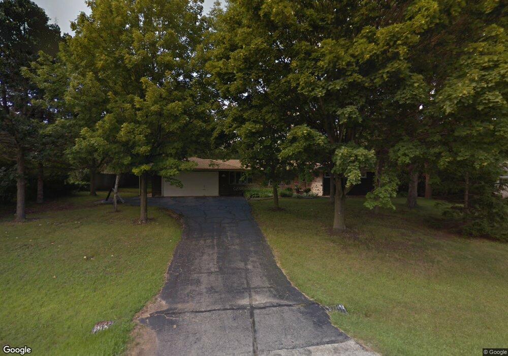 N78W16168 Carl Ross Dr, Menomonee Falls, WI 53051 - photo 1