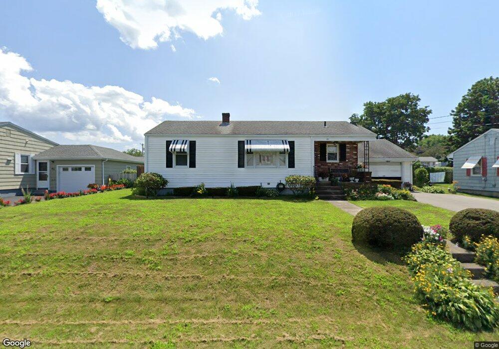 89 Cypress Ave, Tiverton, RI 02878 - photo 1