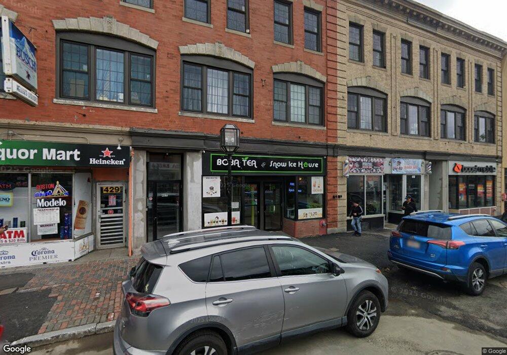 423 Broadway, Chelsea, MA 02150 - photo 1