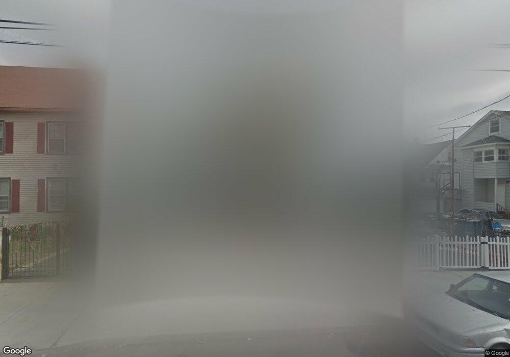 560 Gurdon St unit 3, Bridgeport, CT 06606 - photo 1