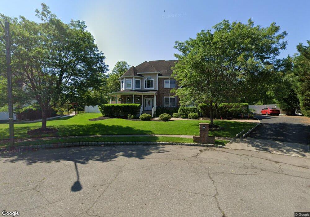 9 Pin Oak Ct, Kendall Park, NJ 08824 - photo 1