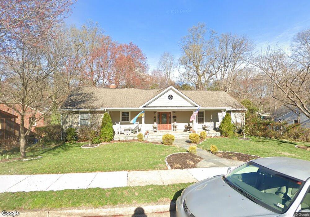 4513 41st St N, Arlington, VA 22207 - photo 1