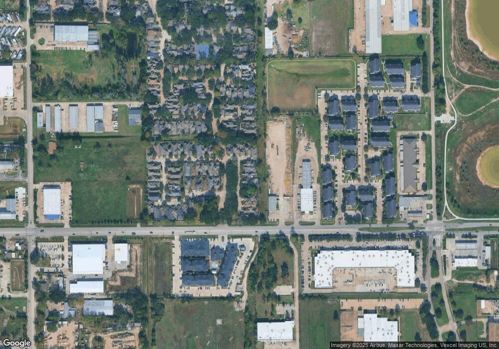 6814 Oakwood Hollow Ct, Houston, TX 77040 - photo 1