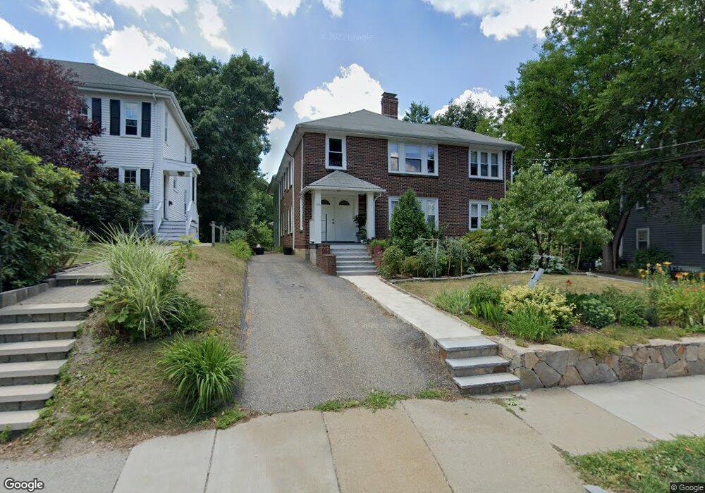 184 Cabot St unit 2, Newton, MA 02458 - photo 1