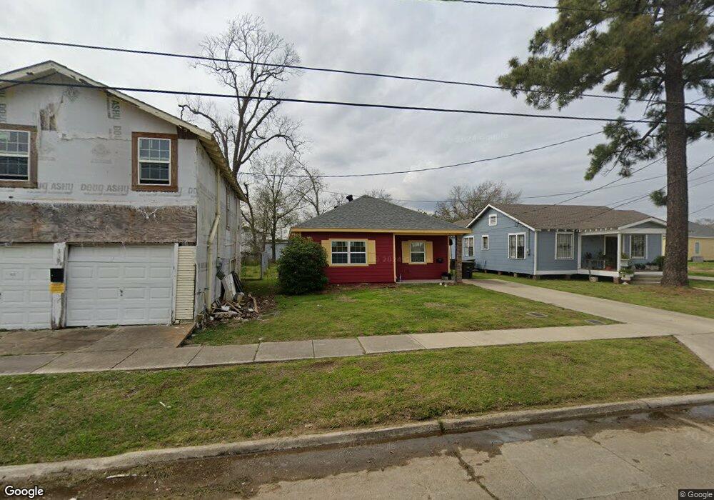 318 Bank St, Lake Charles, LA 70601 - photo 1