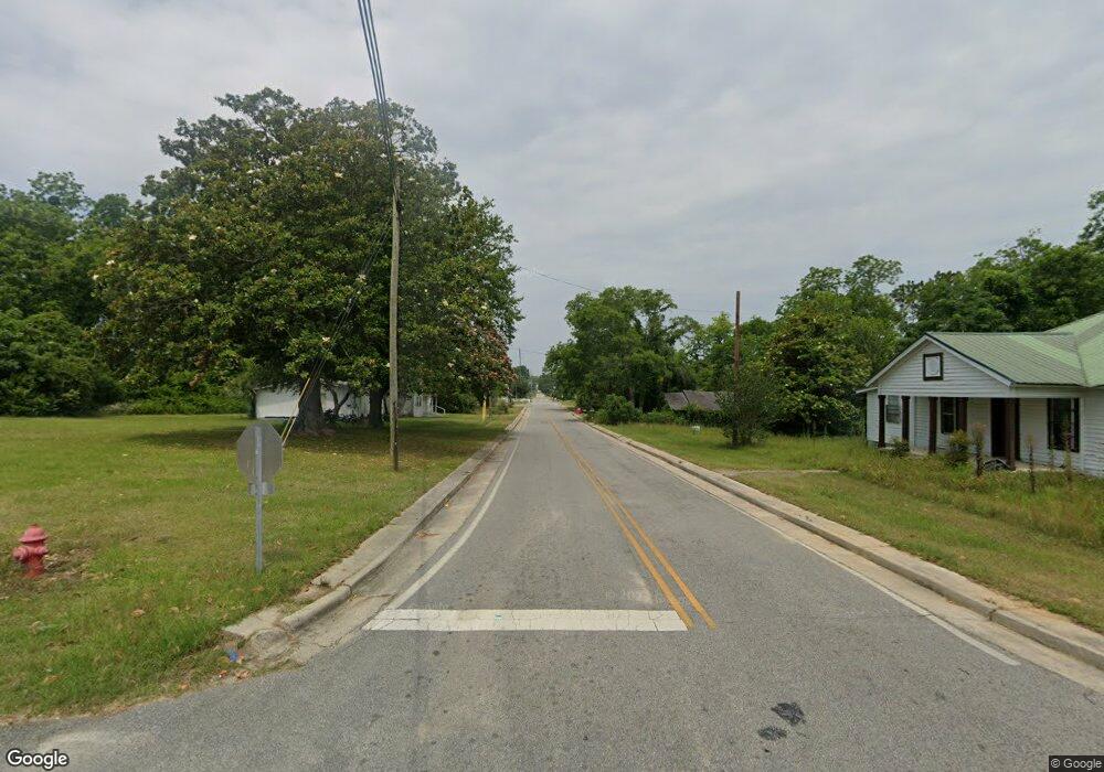 102 W Magnolia St, Mc Rae, GA 31055 - photo 1