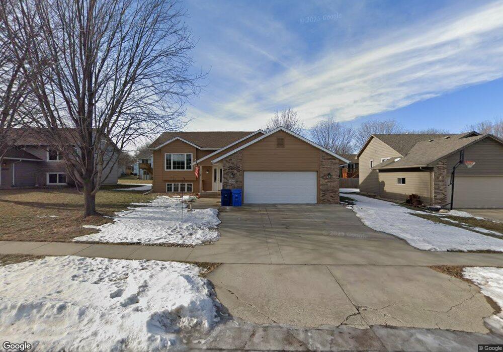 2005 S Joliet Ave, Sioux Falls, SD 57110 - photo 1