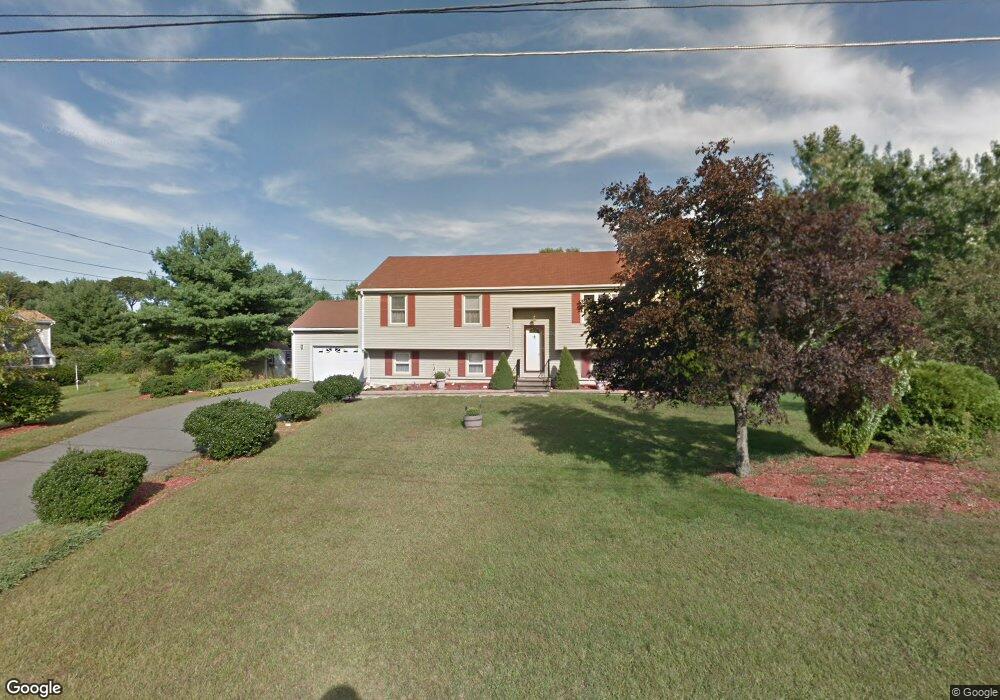 10 Aldis Ln, Wrentham, MA 02093 - photo 1