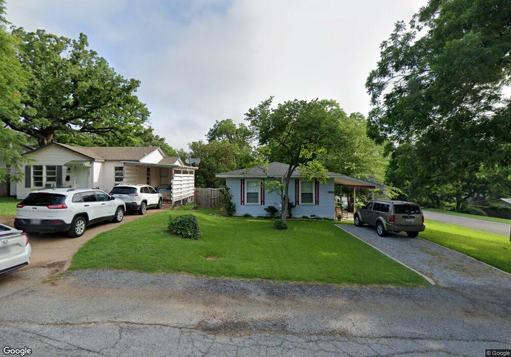 1601 W Walker St, Denison, TX 75020 - photo 1