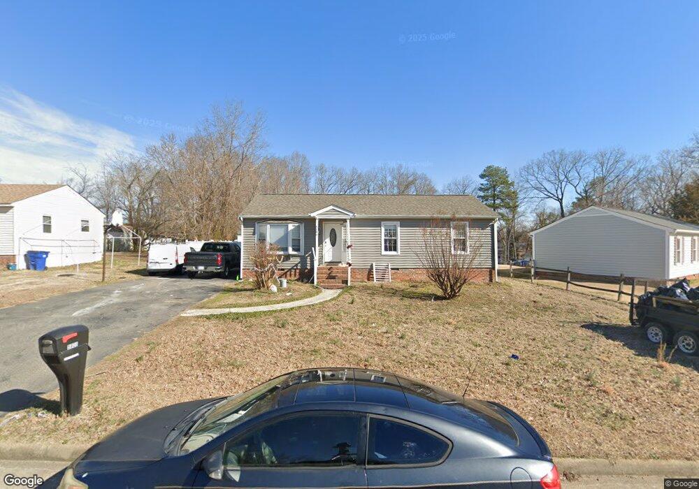 5806 Huntingcreek Dr, North Chesterfield, VA 23237 - photo 1