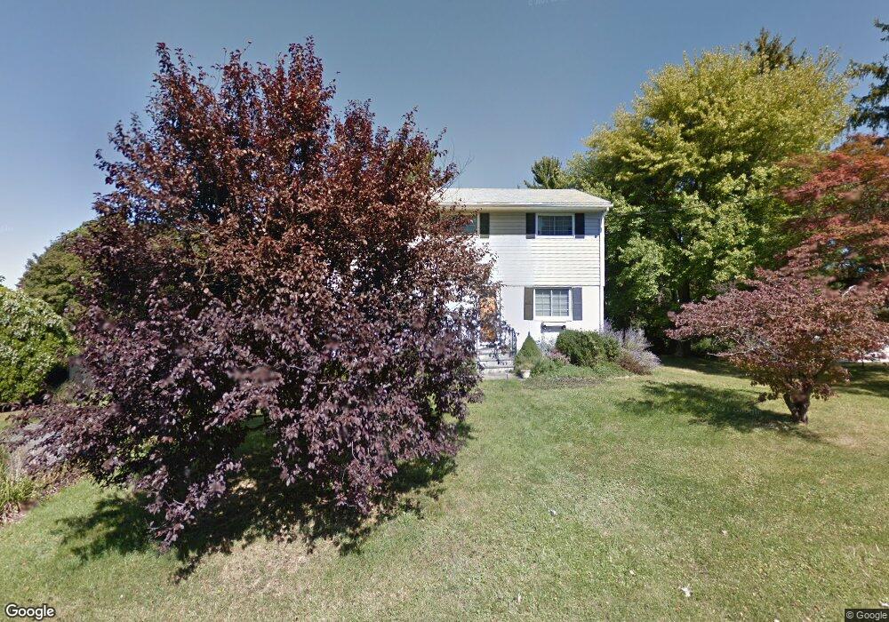 9 Stonegate Rd, Ossining, NY 10562 - photo 1