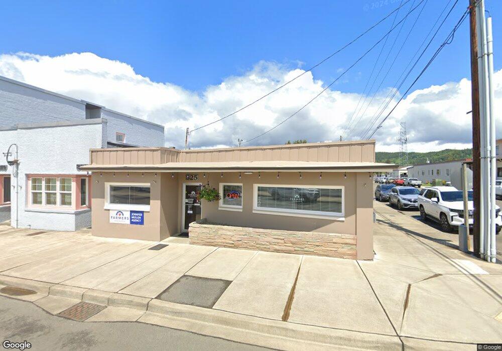 402 4th St, Raymond, WA 98577 - photo 1