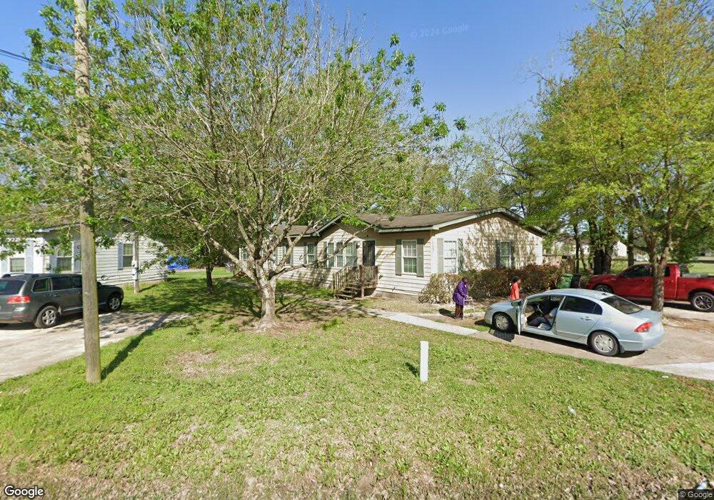 8715 Compton St unit A, Houston, TX 77016 - photo 1