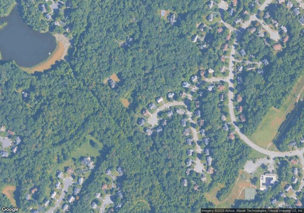 9208 Cross Oaks Ct, Fairfax Station, VA 22039 - photo 1