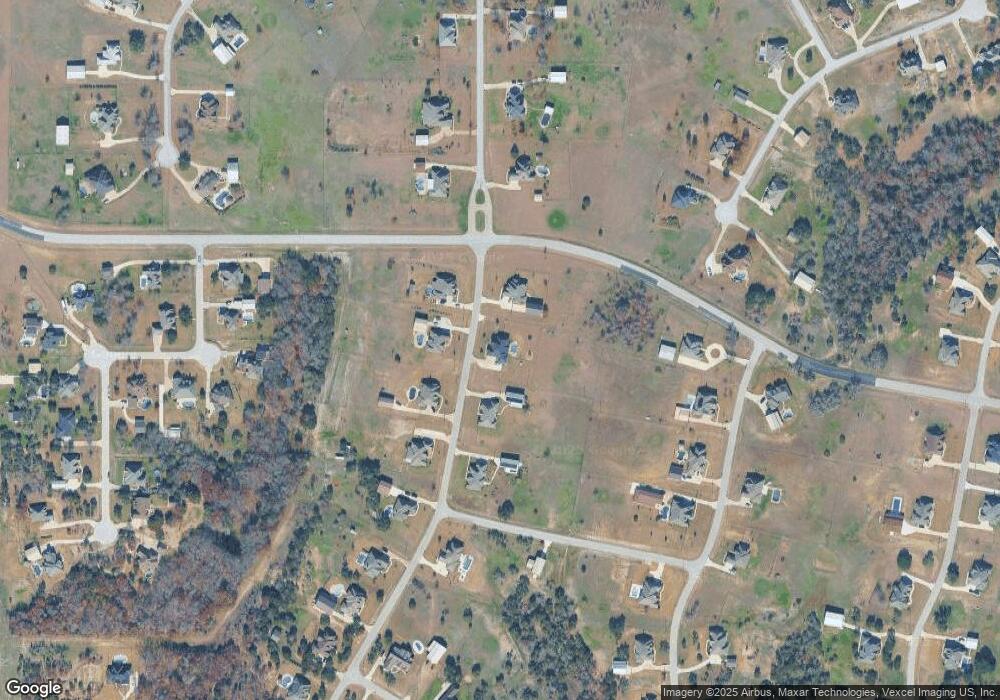 211 Wapiti Dr, Azle, TX 76020 - photo 1