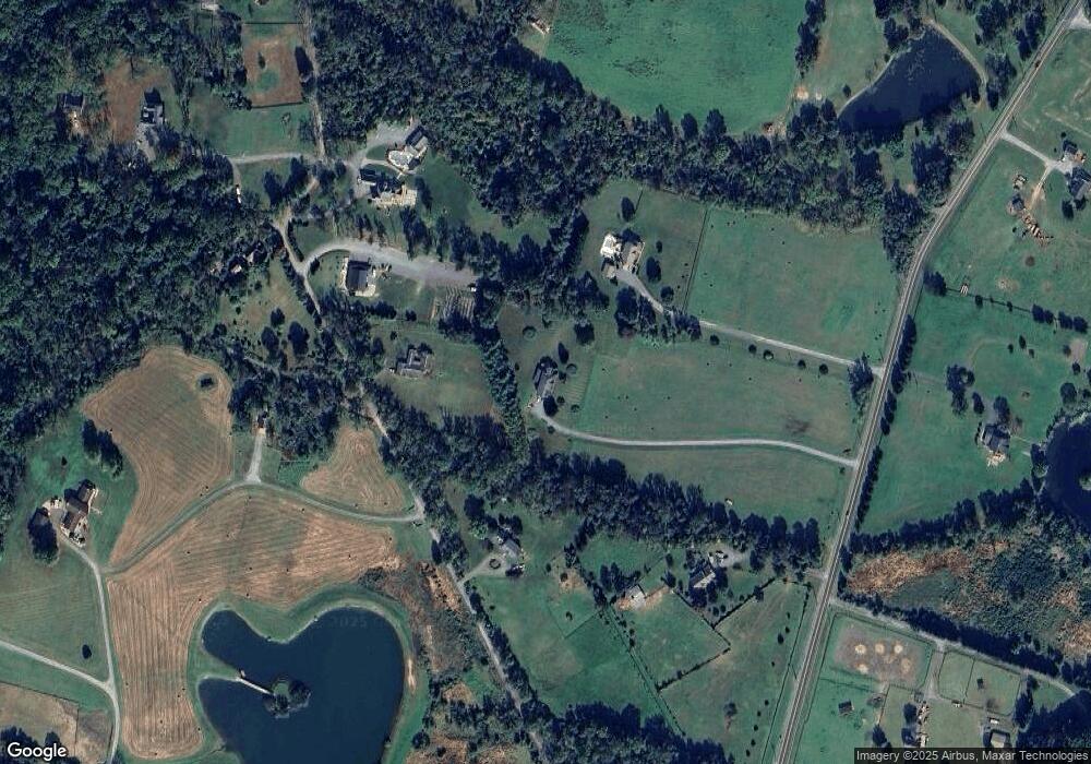 15733 Hillsboro Rd, Hillsboro, VA 20132 - photo 1