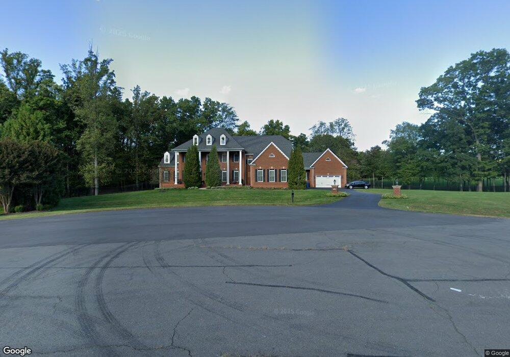 1605 Admirals Hill Ct, Vienna, VA 22182 - photo 1