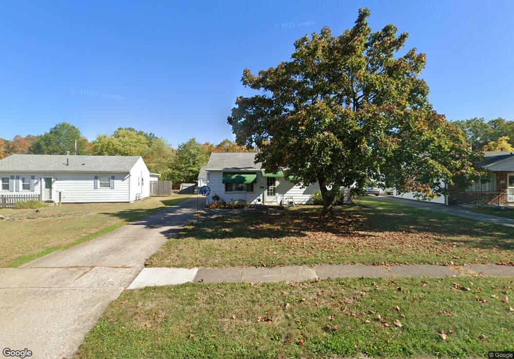 3019 Riverside Dr, Lorain, OH 44055 - photo 1