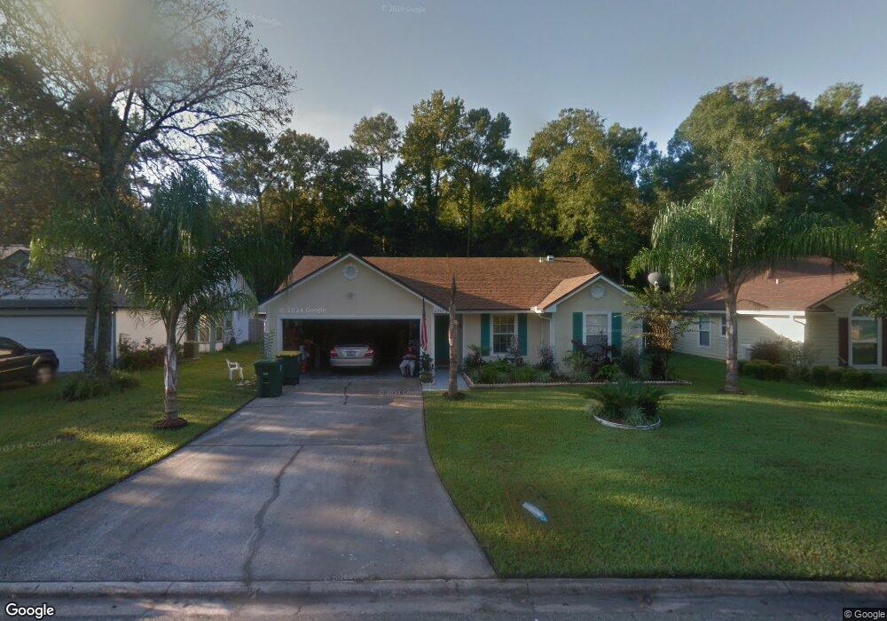 8242 Lakemont Dr, Jacksonville, FL 32216 - photo 1