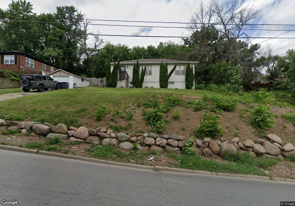 2010 South Union St, Des Moines, IA 50315 - photo 1