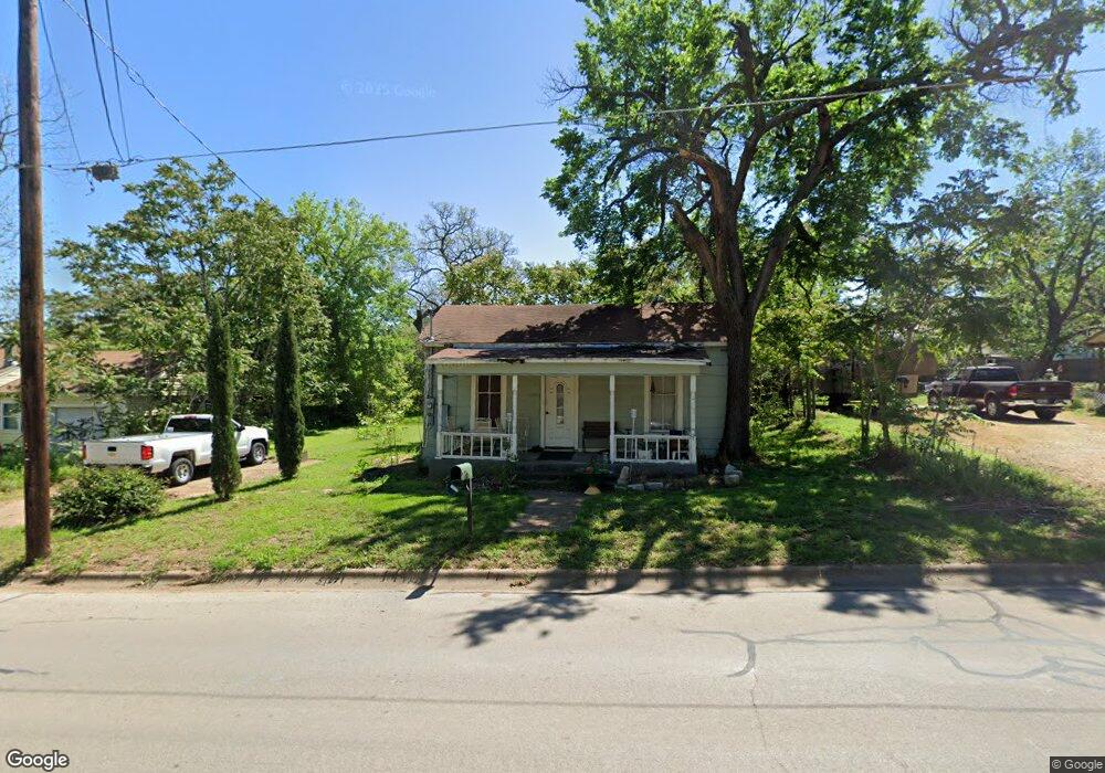 414 E Lee Ave, Weatherford, TX 76086 - photo 1