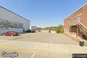 108 1st Ave W, Cascade, IA 52033