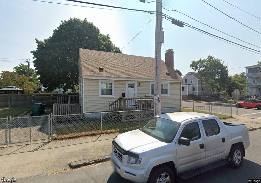 14 Woodman St, Lynn, MA 01905 - photo 1