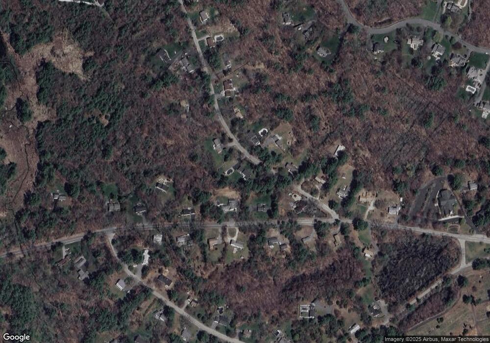 8 Parish Rd, Georgetown, MA 01833 - photo 1