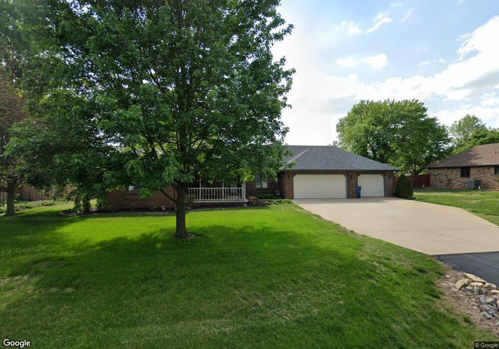 107 N 37th St, Nixa, MO 65714 - photo 1