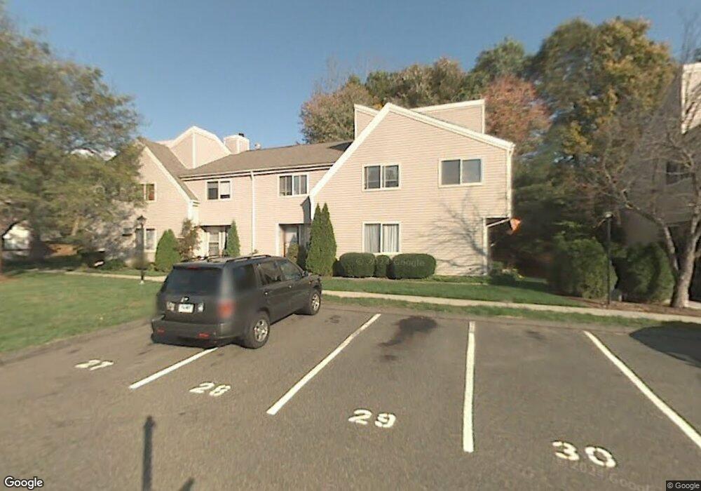 15 Cherokee Ct, Cromwell, CT 06416 - photo 1