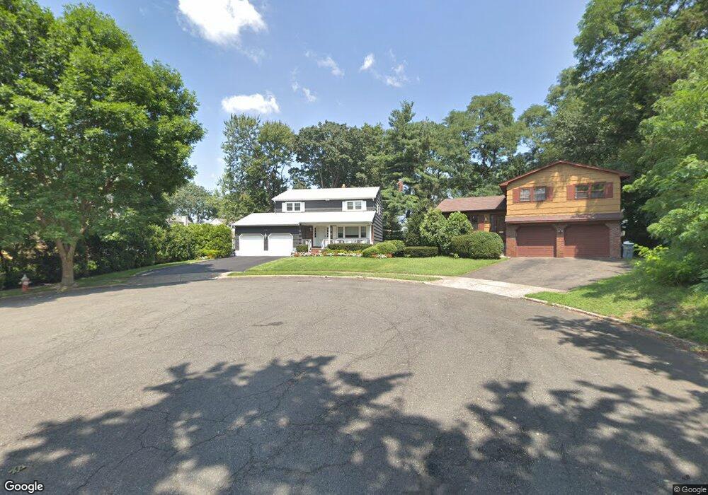 8-50 Susan Place unit 1X, Fair Lawn, NJ 07410 - photo 1