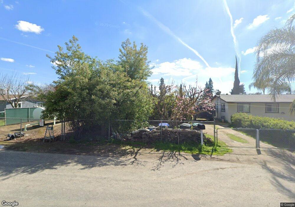 21065 Iris Ave, Porterville, CA 93257 - photo 1
