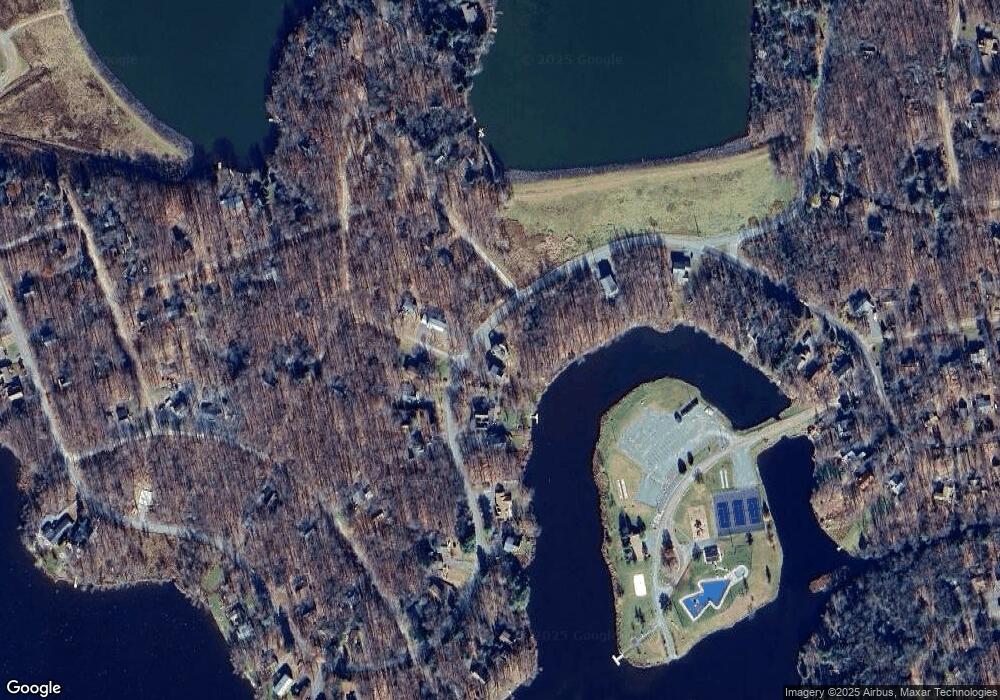 7814 Lake Shore Dr, Pocono Lake, PA 18347 - photo 1