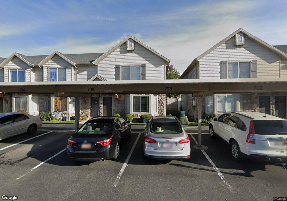 702 N Blackhorse Loop unit 25, Spanish Fork, UT 84660 - photo 1