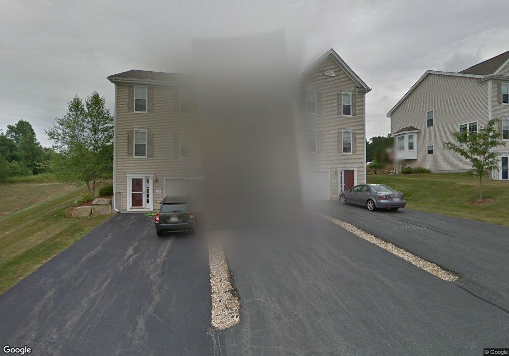 56 Buttercup Ln unit 56, South Grafton, MA 01560 - photo 1