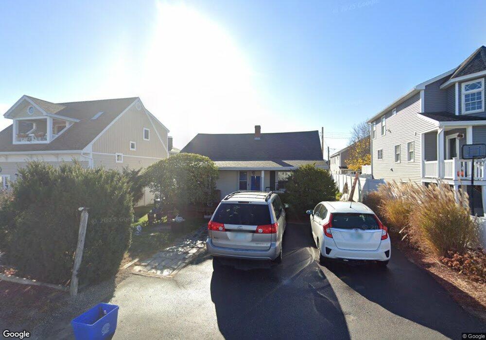 515 Hooksett St, Seabrook, NH 03874 - photo 1