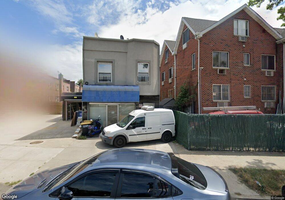 5771 College Point Blvd unit 2nd FL, Flushing, NY 11355 - photo 1